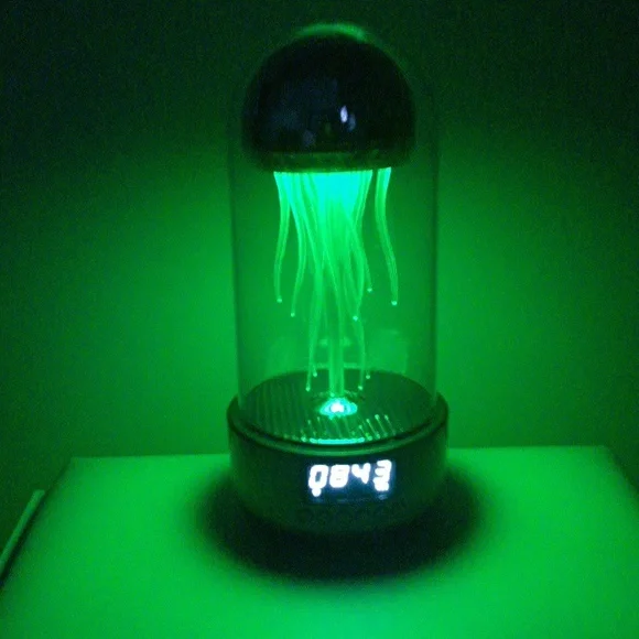 Bluetooth Speaker Mechanical Motion Jellyfish Lights - Picture 15 of 16